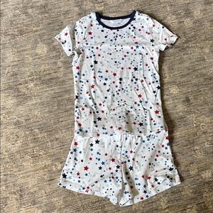 The Company Store women’s small 2 piece pajama set - organic cotton - star print
